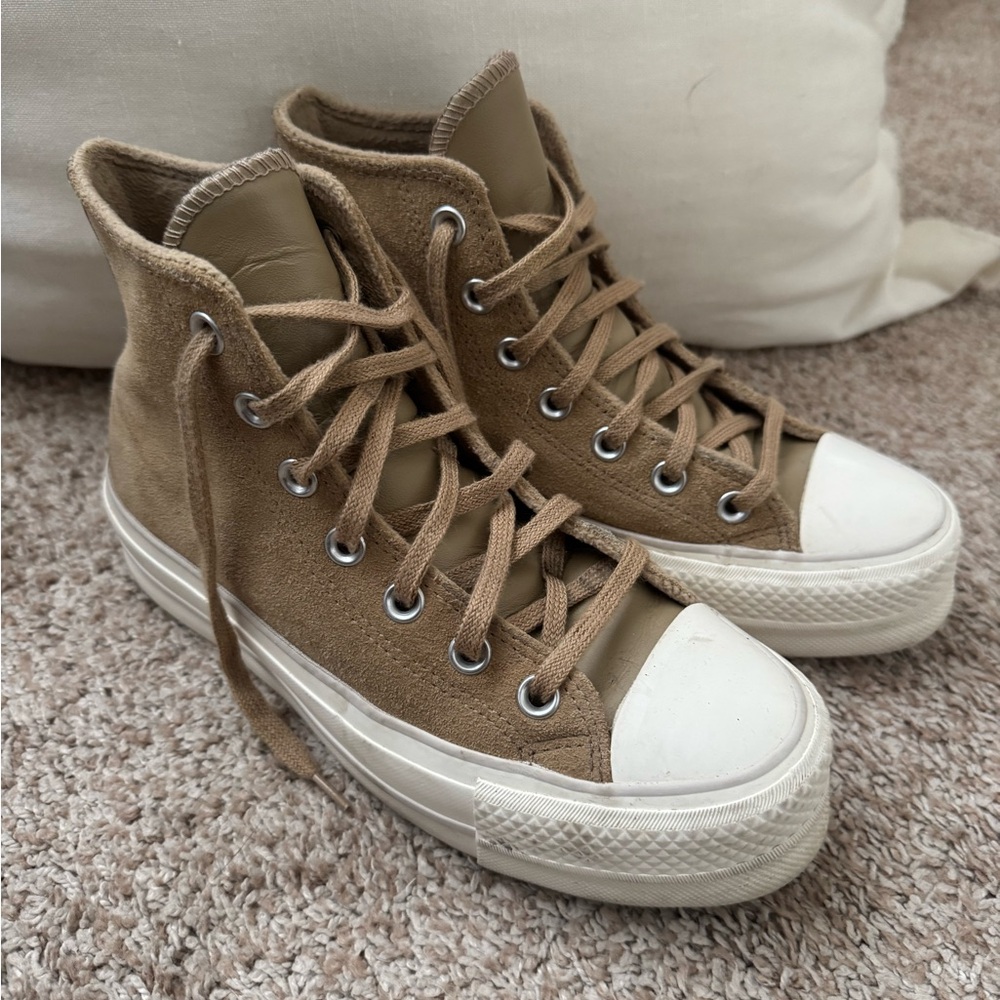 High Top Suede Converse